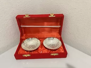 Set di ciotole placcate argento con confezione regalo in velluto US, 2 pezzi - Foto 1 di 24