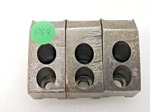 Röhm✔️Mordazas adicionales✔️538-02✔️L 55 mm, B 26,5 mm, H 16/38 mm ✔️ 1 juego = 3 piezas - Imagen 1 de 4