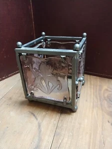 4 BY 4 GLASS ETCHED FLOWER IN PURPLE GLASS CONTAINER, FOR A CANDLE ETC - Picture 1 of 6