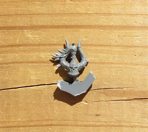 W:AOS Slaves to Darkness Chaos Chosen Champion Head w/ Top Knot Bits - Picture 1 of 1