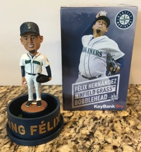 Felix Hernandez 2018 Seattle Mariners Infield Grass SGA bobblehead doll - Picture 1 of 10