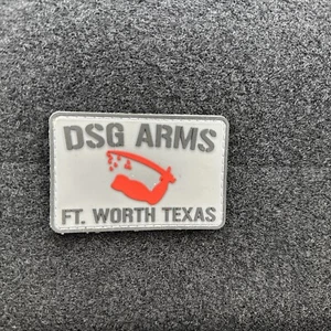 Shot Show DSG Arms - Morale Patch - PVC Hook & Loop - Show show 2018 - Picture 1 of 3