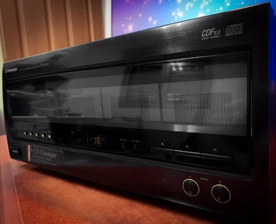 Pioneer PD-F904 🌈RaRe🌈 Vintage Stereo CD/CDR Changer Deck (100 Compartments) - Image 1 of 4