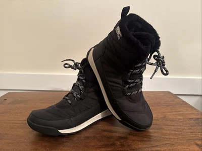Sorel Whitney II Short Lace NL3820-010 Womens Waterproof Insulated Boots Sz 8.5 - Image 1 of 4