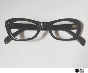 Safilo Isa montatura per occhiali "a gatta" in celluloide vintage 1950s (small) - Foto 1 di 7