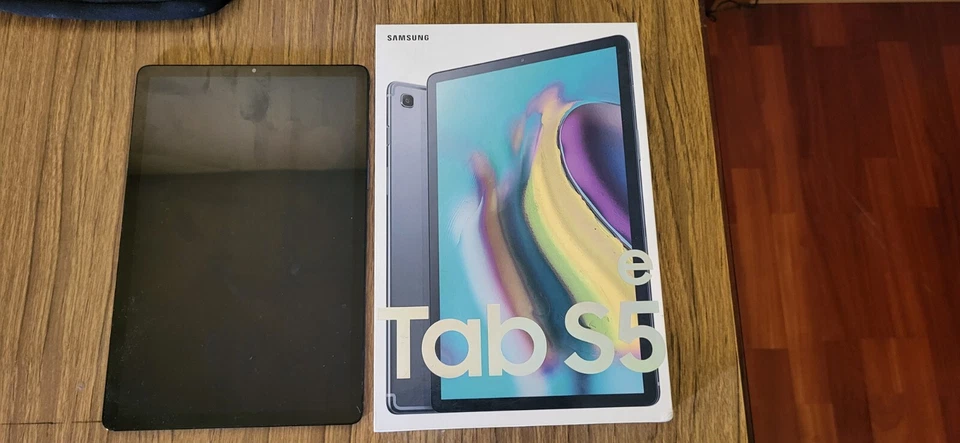 Samsung Galaxy Tab S5e SM-T720 10,5" 64GB Wi-Fi Tablet - Carbonio Nero... - Immagine 1 di 3