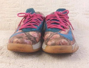 Nike KD  "Aunt Pearl" Pink Basketball Shoes  619216-600 Size  Men's 9 (BIN 5Q) - Picture 1 of 9