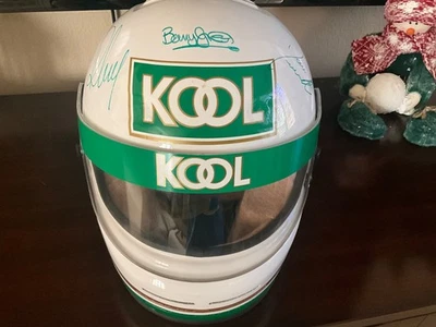 ¡CASCO DE CARRERA PAUL TRACY DARIO FRANCHITTI BARRY GREEN AUTOGRAFIADO TEAM KOOL GREEN! Foto 1 de 4