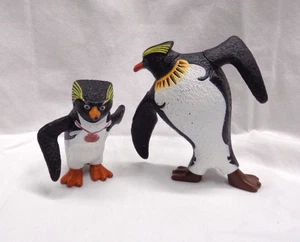 Lote/2 Juguetes Happy Meal McDonald's ~ SURF'S UP Penguins - Imagen 1 de 3