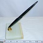 PARKER 21 DESK TOP FOUNTAIN PEN WITH ONYX BASE 1950s