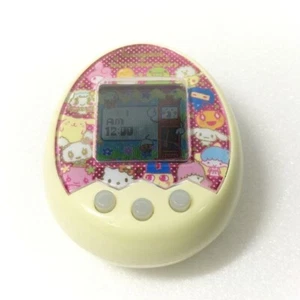 Tamagotchi miX gelb Sanrio Figuren Handheld Digital Haustier Spiel Bandai Japan - Bild 1 von 3