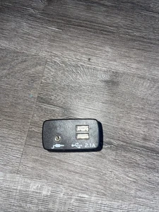 2020-24 Subaru XV Forester Impreza STI WRX AUX JACK USB  OEM P/N 86257VA130 87 - Bild 1 von 5