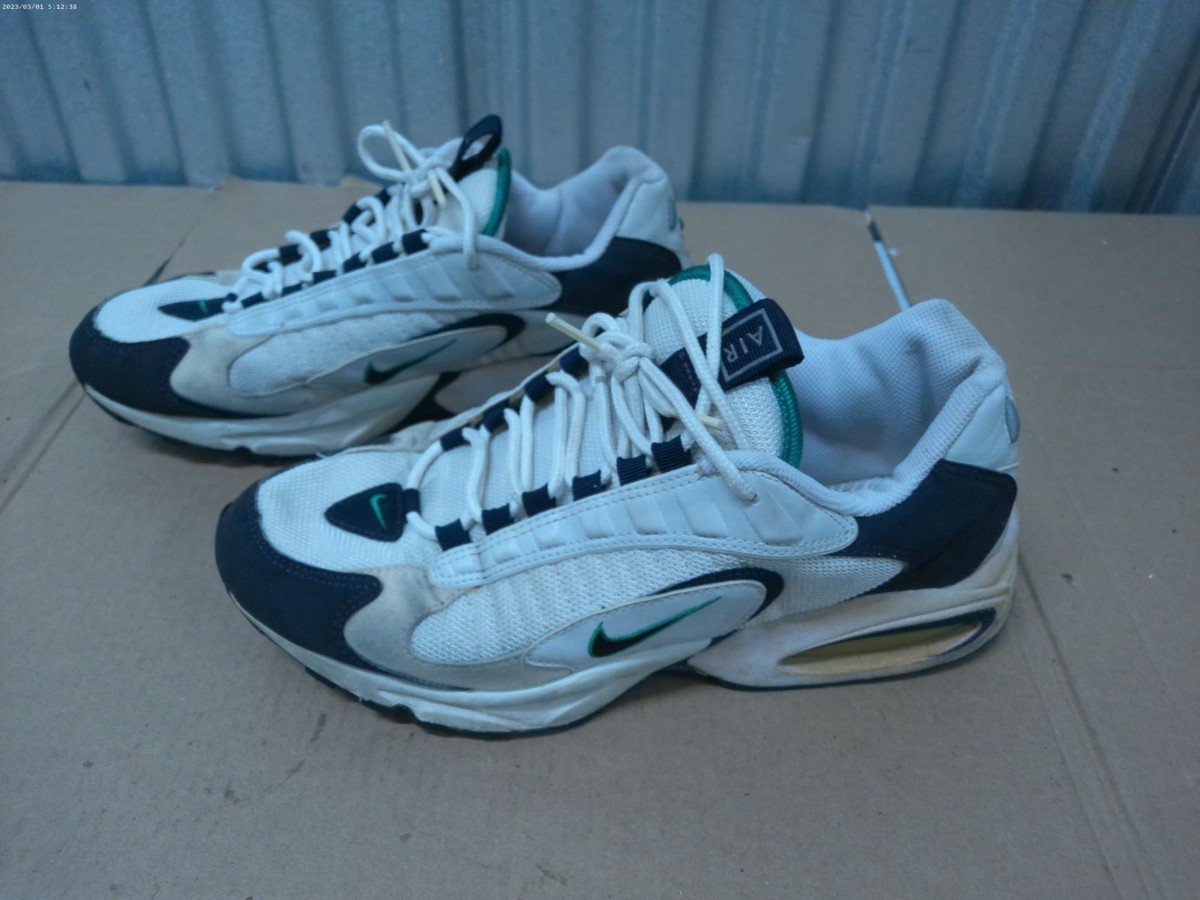 み*8様 【新品28cm】Nike Air Max Triax NIKE AIR MAX TRIAX WHITE/UNIVERSITY RED-BLACK-SILVER 19HO-S