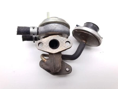 Toyota 4runner 1998 base 2,7 L 4 cilindros tracción trasera válvula EGR  Foto 1 de 4