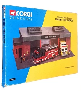 Corgi 1/76 Scale 31803 - Ready Cut Self Assembly Model Fire Depot - Picture 1 of 6