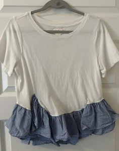 MAEVE by Anthropologie White Short Sleeve Stripe Ruffle-Hem T-Shirt M Medium - Picture 1 of 2