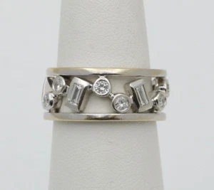 Diamond Constellation 14K Gold Eternity Band, Size 6.5 - Picture 1 of 6