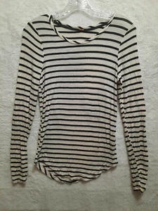 Poof, gestreiftes Langarmshirt, schwarz-weiß, Gr. Small :) - Bild 1 von 5
