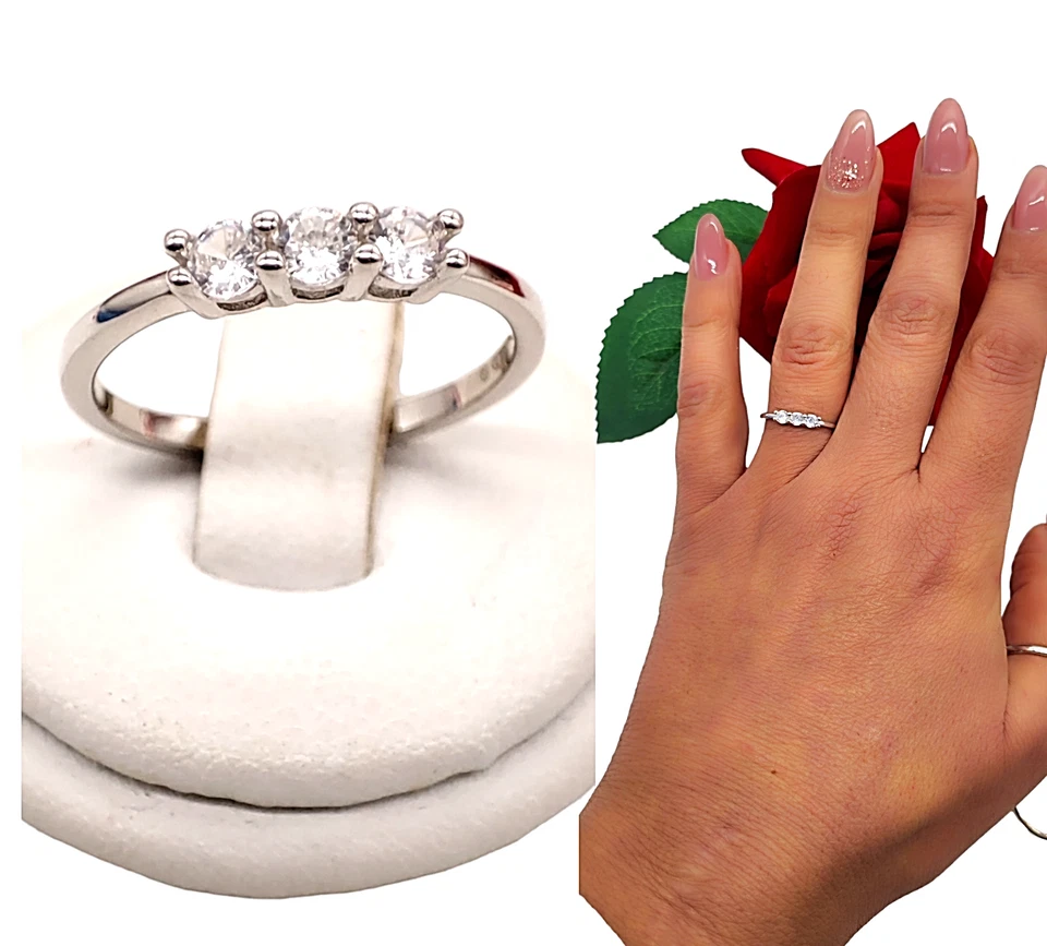 Anello donna TRILOGY in Argento 925 con zirconi brillante rodiato oro bianco . - Immagine 1 di 4