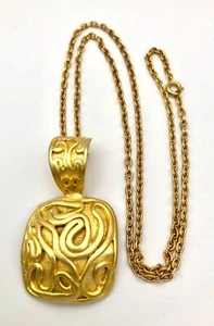 Vintage NORMA JEAN Signed Matte Gold Tone Pendant Necklace - Picture 1 of 3