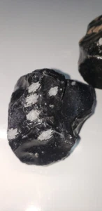 Especímenes de obsidiana de copo de nieve natural sin pulir - Imagen 1 de 6