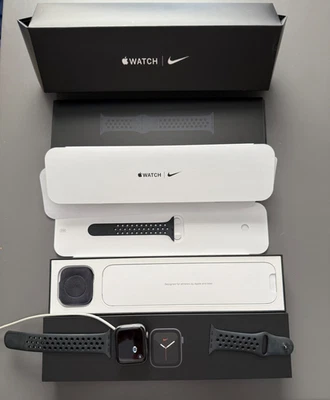 Apple Nike Watch Series 5 44mm Aluminum Ceramic Case Nike (cellular + GPS)  - Image 1 of 4