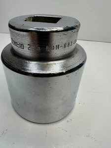 Snap-On 1" Drive - 2-1/8" Socket LDH-683/54 mm ~ 12-Point - Picture 1 of 3