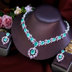 Green Teardrop Pink CZ Leaf Dangle Wedding Necklace Earrings Bridal Jewelry Set - Foto 1 di 7