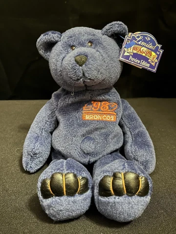 Vintage 1998 Broncos #7 John Elway Beanie Bear Preview Edition Cover