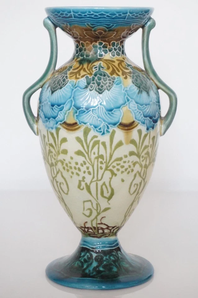 Fine Antique Minton Vase - Tube-lined Stylised Art Nouveau Design - c.1903 - Image 1 of 4
