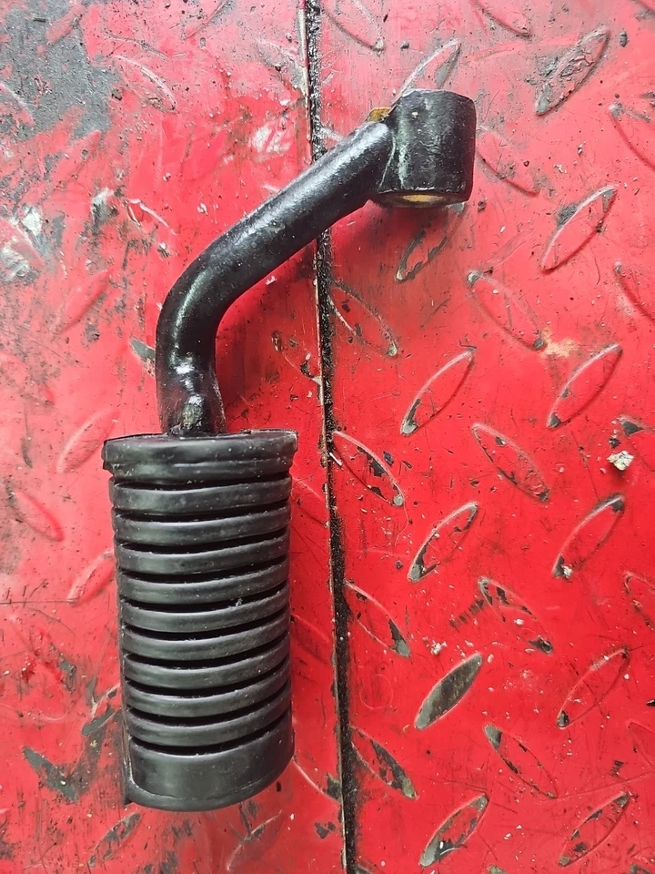 Подставка для левой руки Suzuki Gt380 - Изображение 1 из 1