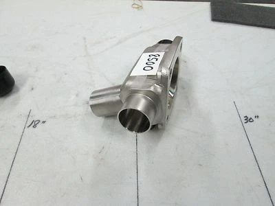 Crane-Saunders S/S 3-Way Diaphragm Valve Body P/N 1-1/2" SFV2 1.5" OD Tube (NEW) - Image 1 of 2