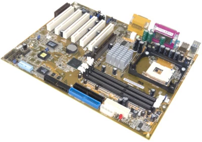 ASUS P4B266 Presa 478 3x DDR 6x PCI AGP Ide / Ata - Immagine 1 di 3
