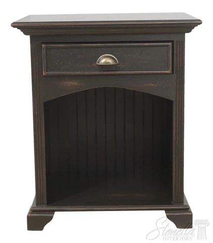 54772EC: DAVID LEE Country Painted Rustic Finish Nightstand Cover