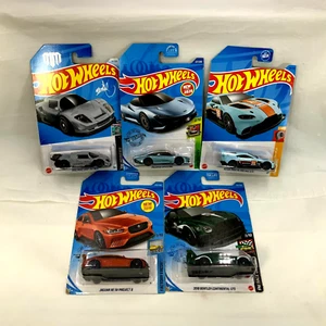 Hot Wheels McLaren Speedtail Aston Martin Vantage Jaguar XE SV Lot Of 5 Die Cast - Picture 1 of 5