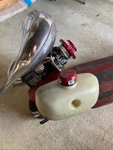 Vintage 90s Original Red GoPed Classic Sport Model Gas Scooter Collectible - Picture 1 of 4