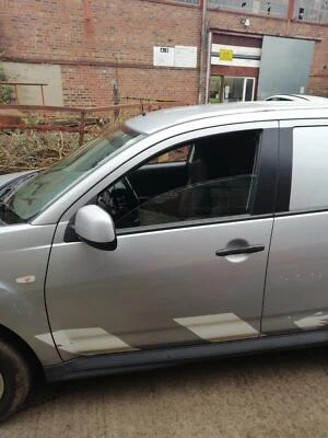 MITSUBISHI OUTLANDER NSF LEFT FRONT PASSENGER BARE DOOR 2007-2013 - Image 1 of 3