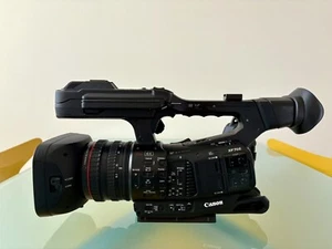 Canon XF705 Videocamera 4K Professionale XF-705 - Foto 1 di 8