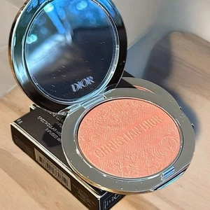 Dior Skin Forever Glow Luminizer 004 Coral Glow Summer Collection 2025 - Picture 1 of 7