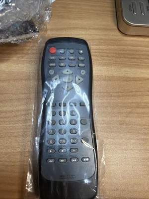 Invision PRCA07LTXXA1 Rear Seat Headrest DVD Entertainment Remote Control OEM - Image 1 of 4