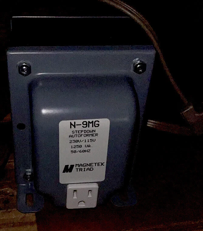 triad n9mg nos 230Vac-115 Vac Step down Transformer 1250va - Image 1 of 1