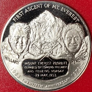 MOUNT EVEREST ASCENT HILLARY TENZING 1953-1973 FRANKLIN MINT MEDAL (not silver) - Picture 1 of 2