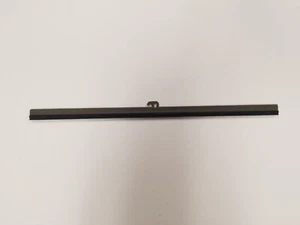 Hoja limpiaparabrisas de 12" para camión militar M5A2, M809, M813, M54A2, de parte MS53048-12 - Imagen 1 de 1