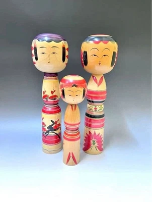 Figura muñeca de madera japonesa KOKESHI pintada a mano 3 tipo 13,9 - 6,1 pulgadas Foto 1 de 4
