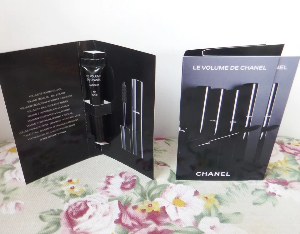 3 x CHANEL le Volume Mascara No. 10 Schwarz Reisegröße Neu - Bild 1 von 1