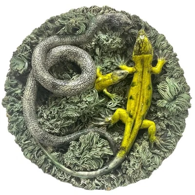 Placa de pared mayólica portuguesa Palissy Ware firmada siglo XIX serpiente lagartos Foto 1 de 4