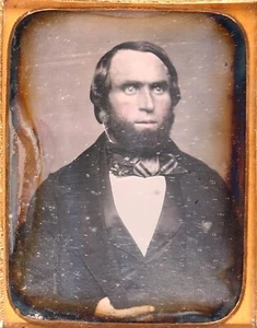 Man Looking Away From Camera (1/9 Plate Daguerreotype) - Picture 1 of 4