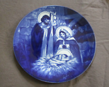 Avon 1991 "The Holy Family" Collectors Plate Cobalt Blue Christmas Nativity 8"
