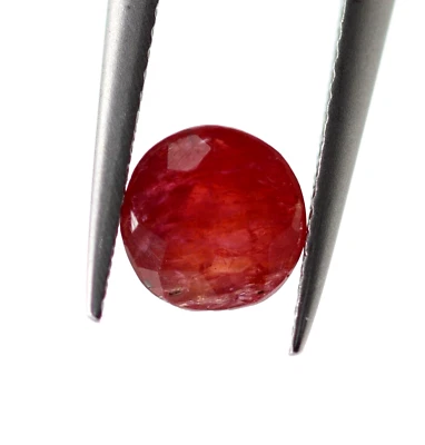 Round Faceted Cut 0.70 Ct 100% Natural Ruby Red Color Untreated Loose Gemstone - Image 1 of 4