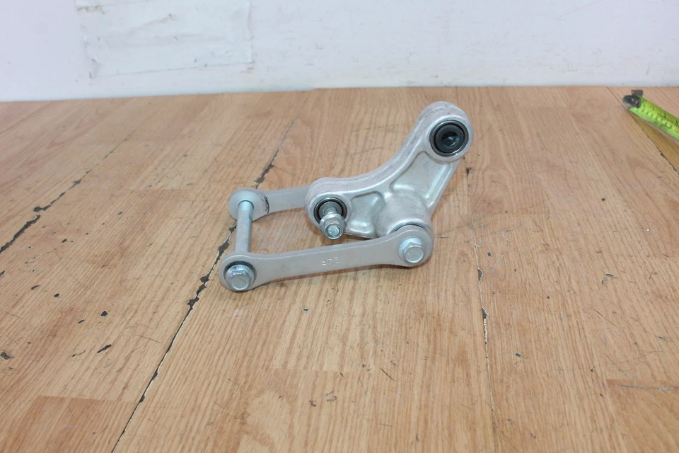 2006 Suzuki GSXR1300R Hayabusa Rear Shock Linkage - Image 1 of 4